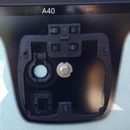 PARABREZZA INCAPSULATO VERDE ACUSTICO SENSORE+ANTIAPPANNAMENTO+VIN PER JEEP RENEGADE 05/2018> OE 52098790