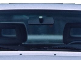 PARABREZZA VERDE C/FASCIA PER AUDI A8 01/1994>1999 [OE 	4D0845099AB]