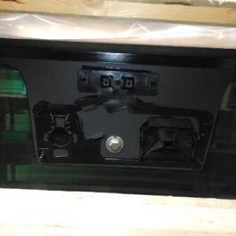 PARABREZZA INCAPSULATO VERDE SENSORE+CAMERA+VIN PER FIAT DUCATO 2021> OE 46857558