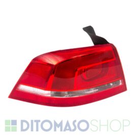 FANALE POSTERIORE SX ESTERNO PER VW PASSAT SW 10/2010>12/2013 [OE 3AE945095C]