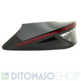 FANALE POSTERIORE ESTERNO SX A LED PER TOYOTA YARIS CROSS 09/2020> OE 815600DE20