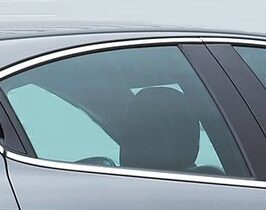 VETRO SCENDENTE PORTA POSTERIORE DX VERDE PER ALFA ROMEO GIULIETTA 01/2010> OE 50529955