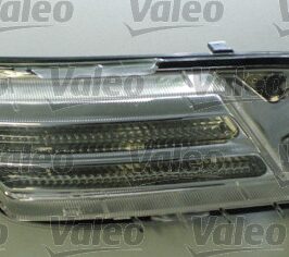 FANALINO ANTERIORE SX LED PER VOLVO XC60 01/2008>04/2013  VALEO [OE 30784164]