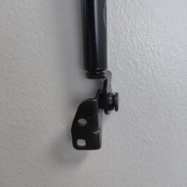 AMMORTIZZATORE COFANO POSTERIORE DX C/STAFFA PER HYUNDAI ATOS PRIME 1998>2002 CM45-NW450