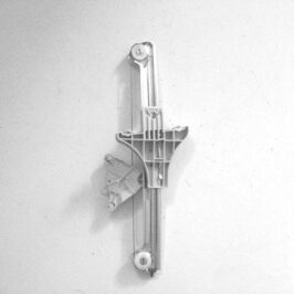 MECCANISMO ALZACRISTALLO ELETTRICO POSTERIORE DX-INTERASSE 40cm/STAFFA LUNGA 44,5cm PER VW PASSAT 11/1996>03/2005 [OE 3B5839462A]