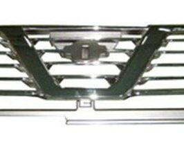 GRIGLIA RADIATORE CROMATA/NERA PER NISSAN PATROL 09/1997>12/2001 [OE 62310VB010]