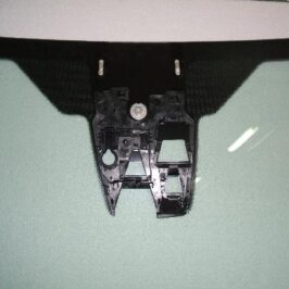 PARABREZZA VERDE RISCALDATO SENSORE+CAMERA+PROFILO INFERIORE+SISTEMI SICUREZZA+VIN PER FORD FOCUS 01/2011> OE 1778412