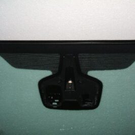 PARABREZZA INCAPSULATO VERDE C/SENSORE PIOGGIA+LUCI+BASETTA+FINESTRELLA PER OPEL ASTRA J 01/2010> OE 6008A19