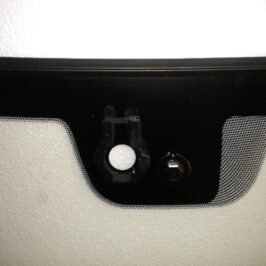 PARABREZZA RISCALDATO COATIZZATO C/SENSORE+FINESTRELLA PER TESLA S 2012>