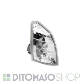 FANALINO ANTERIORE DESTRO PER NISSAN X-TRAIL 01/2002>05/2007 OE 261308H700