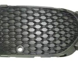 GRIGLIA DX PARAURTI ANTERIORE C/PDC CHIUSA PER JAGUAR F-PACE R-SPORT/S OE T4A6216