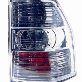 FANALE POSTERIORE DX CRYSTAL PER MITSUBISHI PAJERO 01/2007> [OE 8330A354]