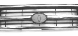 GRIGLIA RAIATORE CROMATA/GRIGIA PER TOYOTA HILUX 01/1998>12/2000 - 4WD [OE 5311135380]