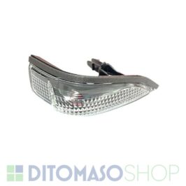 FANALINO RETROVISORE DX PER TOYOTA AURIS 10/2012> [OE 8173102120]