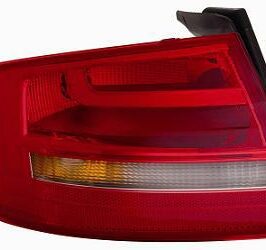 FANALE POSTERIORE DX ESTERNO PER AUDI A4  12/2011>09/2015 BERLINA [OE 8K0945096AA]