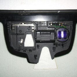 PARABREZZA INCAPSULATO COATIZZATO RISCALDATO C/SENSORE+CAMERA+ANTENNA+VISORE NOTTURNO+FINESTRELLA PER MERCEDES CLASSE E W212 05/2009-12/2015