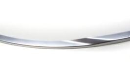 PROFILO DX PARAURTI ANTERIORE CROMATO PER RANGE ROVER 09/2017> OE LR098547