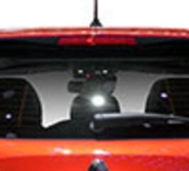 LUNOTTO INCAPSULATO VERDE TERMICO C/FORO TERGILUNOTTO PER RENAULT KADJAR 01/2015>